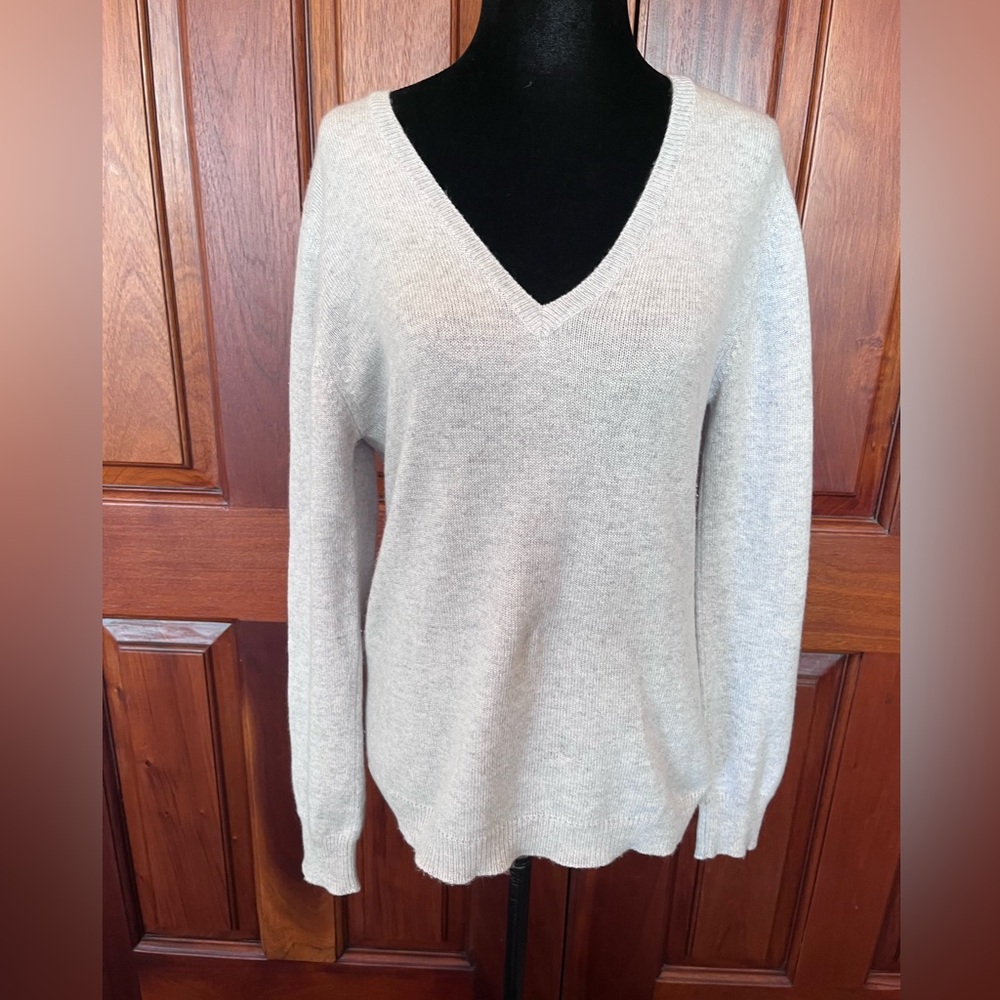 Brora 100% Cashmere Women Sweater Jumper Size 6 EU 38 Light Grey V Neck Scottish